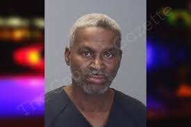 Andre Simms's Instagram, Twitter & Facebook