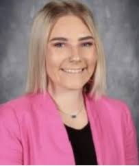 Heather Bebout's Instagram, Twitter & Facebook