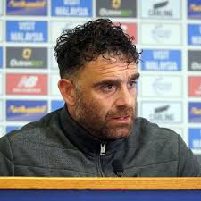 𝑺𝒐𝒎𝒆 𝒃𝒐𝒏𝒅𝒔 𝒄𝒂𝒏'𝒕 𝒃𝒆 𝒃𝒓𝒐𝒌𝒆𝒏 The club is delighted to  confirm that we have renewed the contract of Lorenzo Gordinho, keeping the  defender at the club