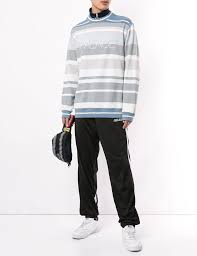 Cast your vote for the team with the best. Best Streetwear Brands 2021 Where To Shop Top Men S Hypebeast Brands Rolling Stone