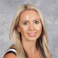 Lisa Bohne's Instagram, Twitter & Facebook