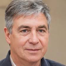 Maxine Lynch (entertainingflu3174)