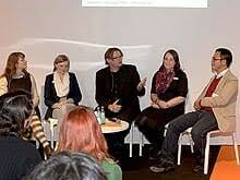 1 the free dictionary „diskussionsrunde. Forum Blog Mitschnitt Der Diskussionsrunde Um Blogs Und Verlage Buchmesse Podcast 2011 Literaturcafe De