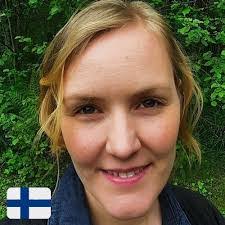 Wendy Dearing's Instagram, Twitter & Facebook