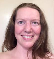 Activated charcoal teeth whitener for sensitive teeth