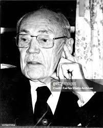 18 Sir Kenneth Coles Stock Photos, High-Res Pictures, and Images