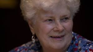 The 90s Knockouts lunch ladies