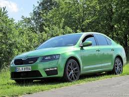Skoda Octavia Rs Limousine In Rallye Grun Metallic Skoda Octavia Skoda Octavia Rs Skoda