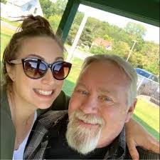 Jeffrey Cowling's Instagram, Twitter & Facebook