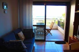 Situato a lignano sabbiadoro, a 7 km dal parco zoo punta verde e a 3,7 km dal parco acquatico aquasplash, l'appartamento fronte mare hotel vittoria offre una terrazza e la vista sul mare. Porta Del Mare Splendido Appartamento Vista Mare Apartments For Rent In Lignano Sabbiadoro Friuli Venezia Giulia Italy