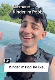10 Jährige im Pool be Like 😭 LUKAS ist zurück 😍🎀 #comedy #Pool