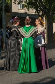1 Mai 2019 En 2020 Arlesienne Costume Coiffe