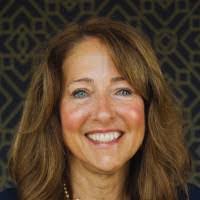 Catherine Caputo's Instagram, Twitter & Facebook