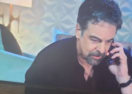 The episode where Richard Webber accidentally gets stoned by drinking  Catherine's “weed juice” has to be one of my favourite Richard moments  😂😂😂