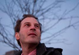 Michael Mizrahi '08DMA receives Lawrence Award for Excellence in Creative  Activity