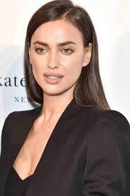 Bradley cooper split from girlfriend irina shayk has people looking for the real reason for the hollywood couple broke up! Irina Shayk Und Bradley Cooper Liebes Comeback