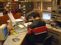 Écoutez rthk radio 4 97.6 fm en direct et gratis sur radio.fr. Asisbiz Hong Kong Emmas Radio Show Rthk Radio Sep 07 2001 04