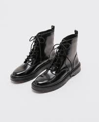 Bottines vernies hispanitas noires thermiques avec un talon entre 5 et 7cm pour femme. Boots Rangers Vernis Noir Noir 907249899a08 Pimkie