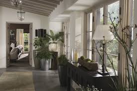 Get That Look The Holiday La House Linda Merrill Country House Decor Modern Country Style Holiday Home