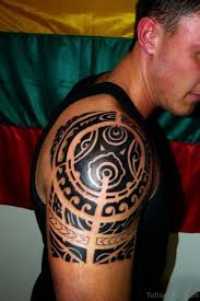 There is no right or wrong thing to put on your body since the body art is a direct representation of yourself, something of significance in your life, or something you thoroughly enjoy. 88 Modern Shoulder Tattoos For Men