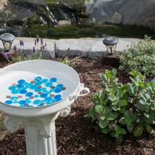 I recently began thinking about ways to add bird baths to my yard without spending upwards of $100 for each one. Diy Bird Bath The Navage Patch