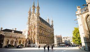 ˈløːvə(n) (listen)) or louvain (/luːˈvæ̃/, also us: Leuven Fur Die Reise Presse Visit Leuven