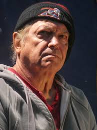 A guide to structured, expressive portrait drawings with Ned Mueller — TAAO