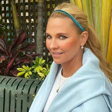 Sweaty Bands Viva Diva Headband, Turquoise Sparkle, 3/8-Inch : Amazon.in:  Clothing & Accessories