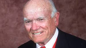 Tab Williams's Instagram, Twitter & Facebook