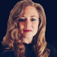 Allison Moffitt's Instagram, Twitter & Facebook