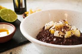Zartbitterschokoladen Porridge Mit Leinol Olmuhle Esterer Rezept Zartbitterschokolade Rezepte Schokolade