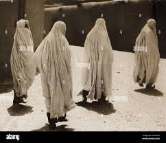 Women in india 1940s hi-res stock ...