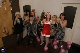 Old and young Christmas party goes wild - Mature.nl