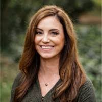 Amber Norton's Instagram, Twitter & Facebook