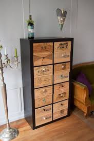 Personnaliser Un Meuble Expedit Caisse De Vin Mobilier De Salon Etagere Ikea Meubles Ikea