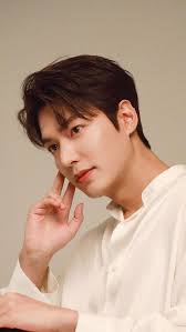 Hamdan fazza what name so perfect beautiful looks and action indicates the  way he thoughts I really amazed honey ❤️❤️