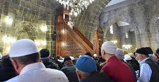 Camilerde bayram namazı kılınacak mı? Camilerde Bayram Namazi Kilinacak Mi Diyanet Bayram Namazi Karari Gundem Haberleri