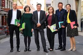 Aus dem flüchtlingsmädchen alma zadić ist die erste ministerin geworden, die nicht in österreich geboren wurde. Almazadic Hashtag On Twitter