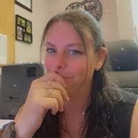 Karen Blaney's Instagram, Twitter & Facebook