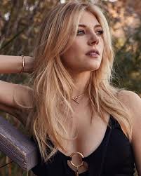 Katheryn Winnick (@katherynwinnick) • Instagram photos and videos