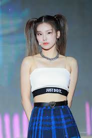 Pin De Tsang Eric Em Korean Actress Singer Looks Roupas Tumblr Roupas