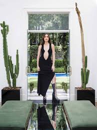 Elisa Zarzur acredita que moda é uma expressão artística - Harpers Bazaar  » Moda, beleza e estilo de vida em um só site