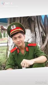 Từ khi lý công uẩn lên ngôi năm 1009 sau khi giành được quyền lực từ tay nhà tiền lê đến khi lý chiêu hoàng bị ép thoái vị để nhường ngôi cho trần trước khi đề cập tới quãng thời gian này, cần nhấn mạnh một đặc điểm của các dòng họ việt nam thời cổ đại. Cong An Nhan Dan Viá»‡t Nam Facebook