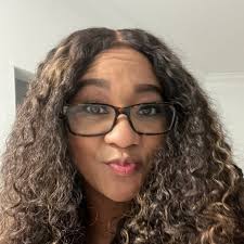 I know the CMAs fighting air right now 🤭 Beyonce Bowl