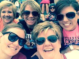 Mindi York (@MindiYork)