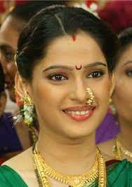 Marathi Actress Priya Bapat Cute Beauty Actress Priya Actresses