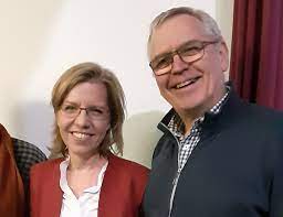 Sie war von 2014 bis 2019 geschäftsführerin der umweltorganisation global 2000. Leonore Gewessler Ehemann Leonore Gewessler Osterreichische Bundesministerin Fur Klimaschutz Umwelt Energie Mobilitat Innovation Und Technologie