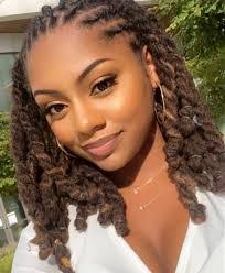 Donna Clinton's Instagram, Twitter & Facebook