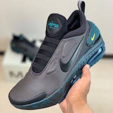 We did not find results for: This Nike Adapt Auto Max Has A Splattered Sole Grailify