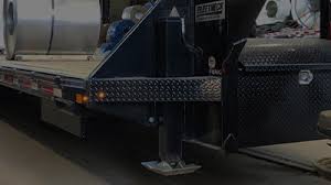 Different jacks from the tongue twister, light trailer, and cross frame rv jacks are sure to come in handy and level out. Rear Stabilizer Jacks Diamond C Trailers